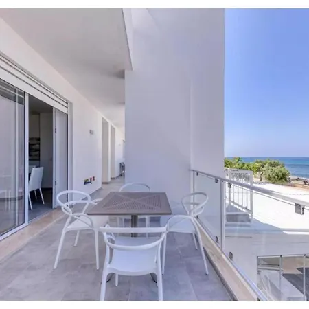 Apartment La Terrazza Sul Mare *