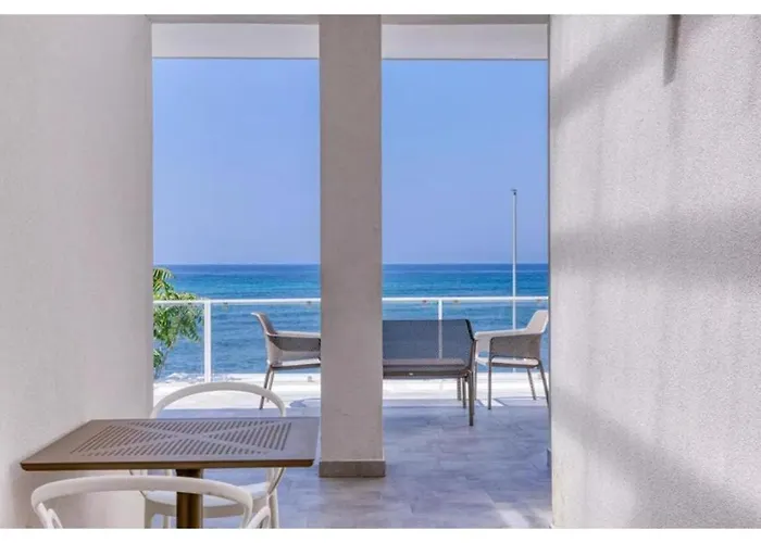 La Terrazza Sul Mare *